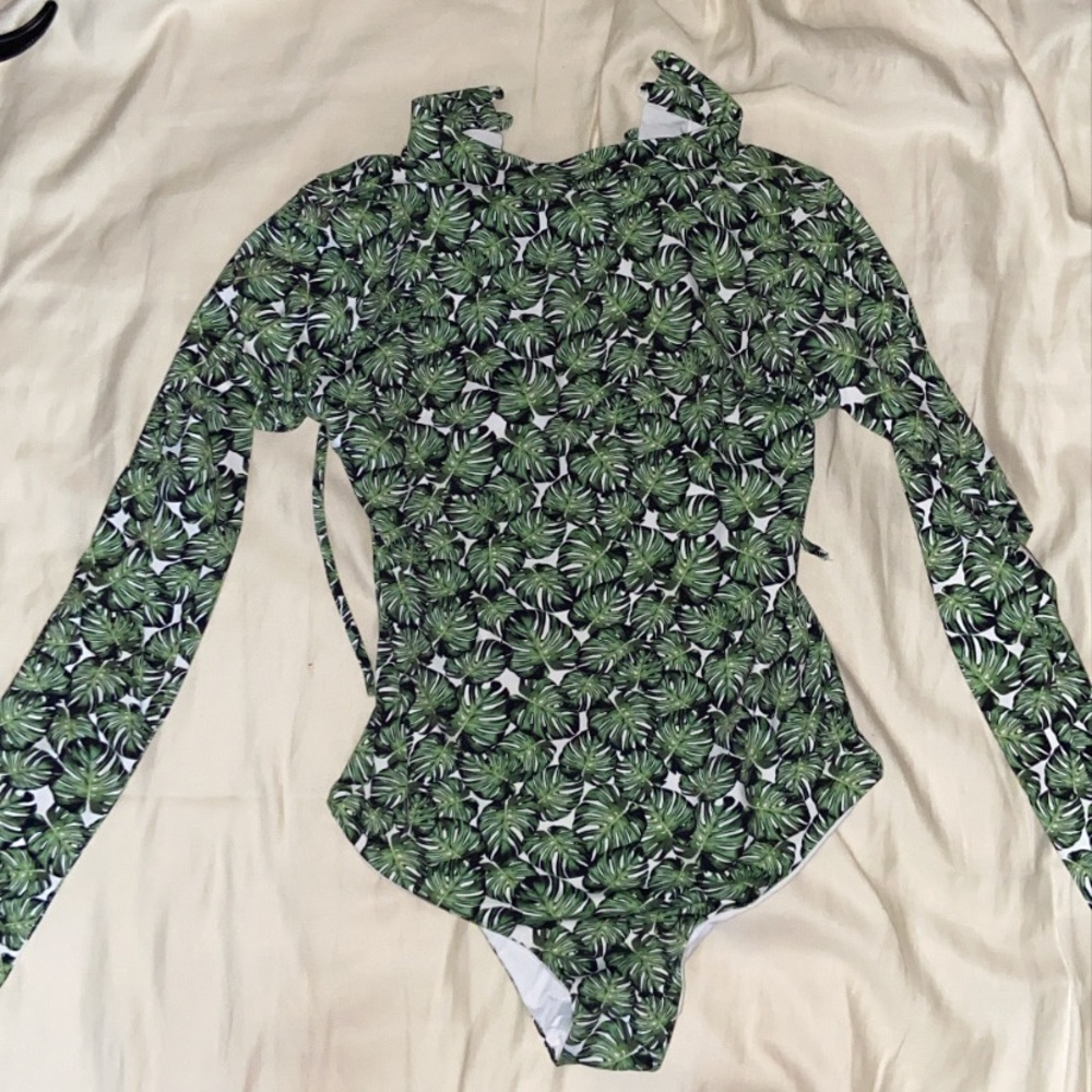 San Lorenzo botanica wetsuit